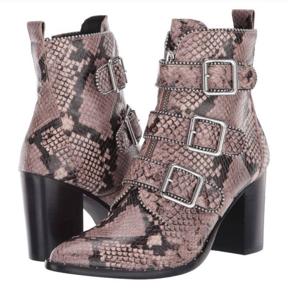 Steve Madden Snakeskin Hattie Bootie 7.5